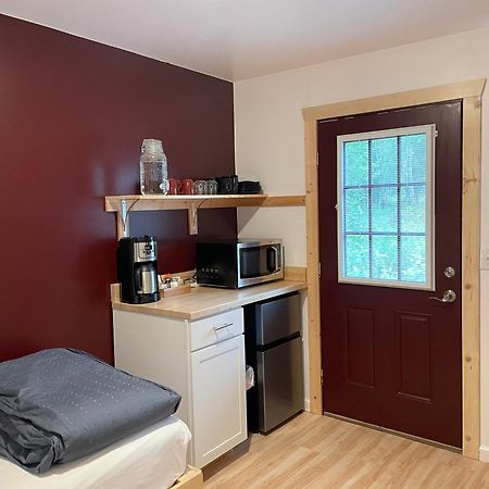 Talkeetna Wilderness Lodge & Cabin Rentals Sunshine Екстериор снимка