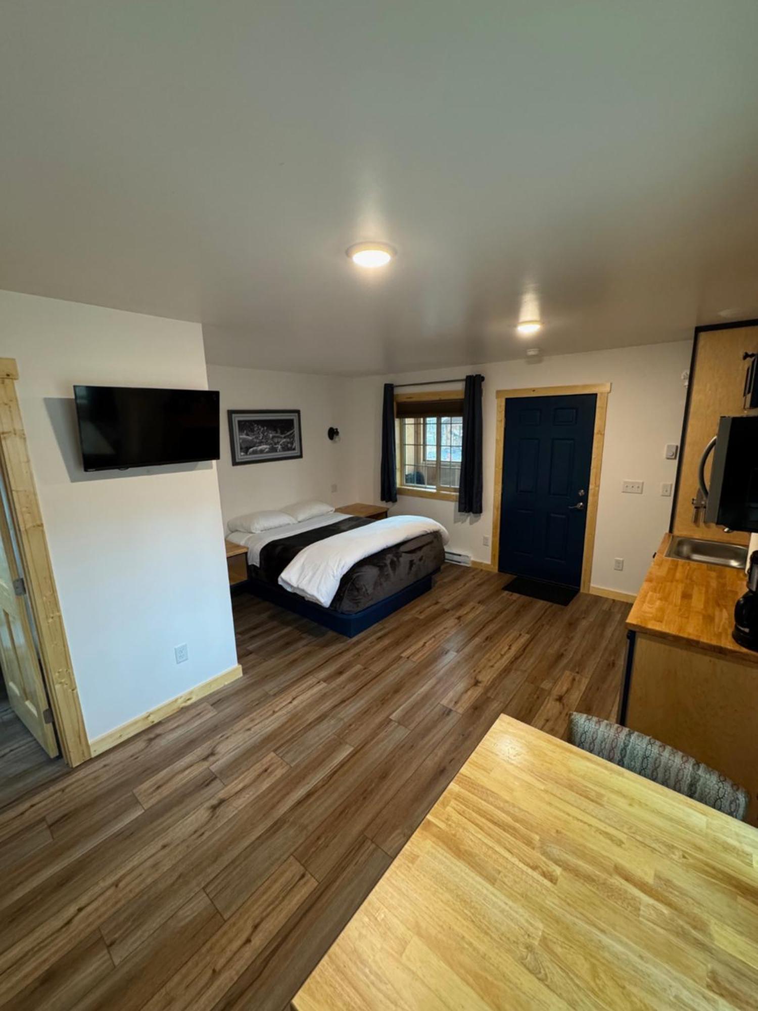 Talkeetna Wilderness Lodge & Cabin Rentals Sunshine Екстериор снимка