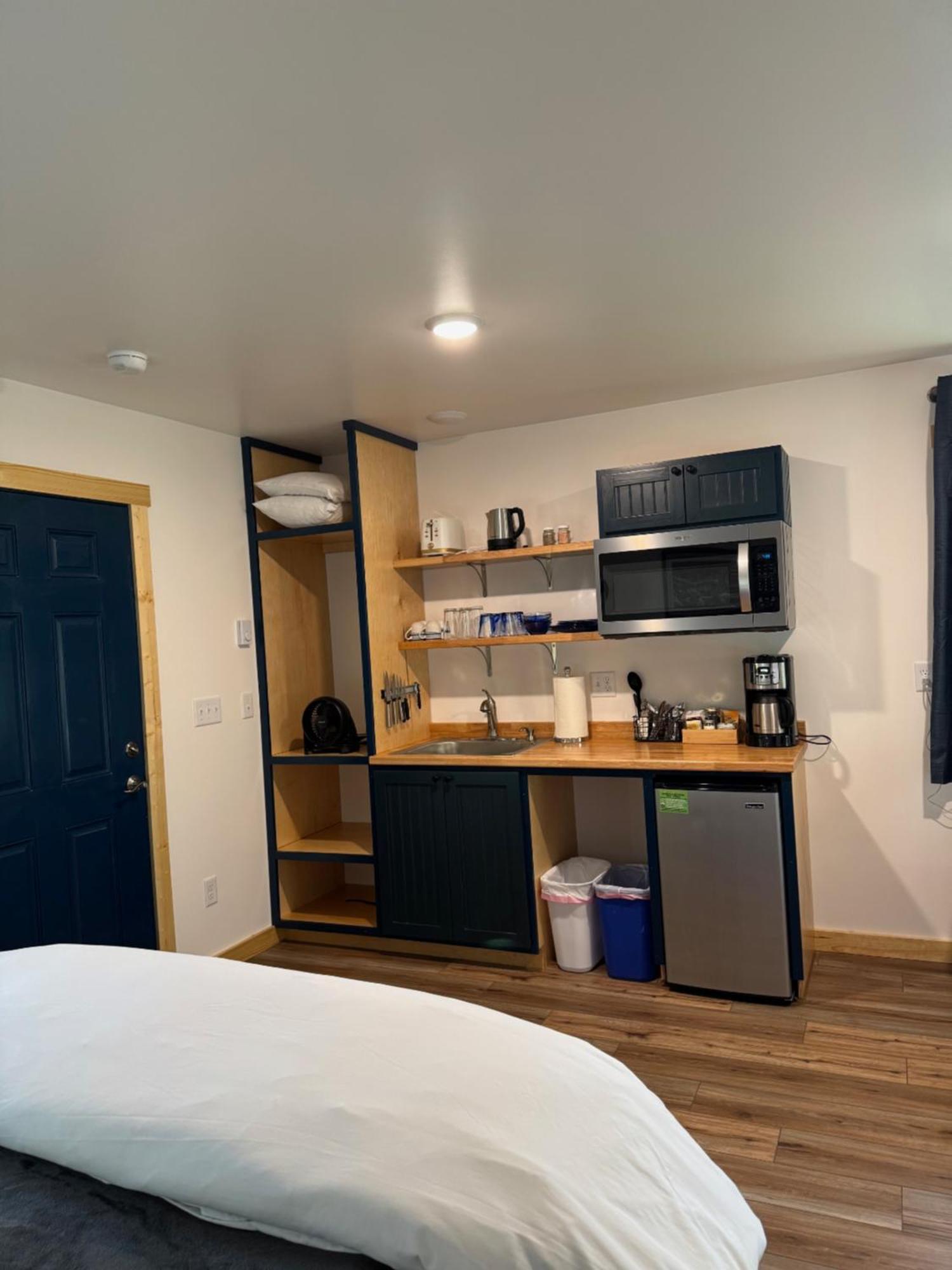 Talkeetna Wilderness Lodge & Cabin Rentals Sunshine Екстериор снимка